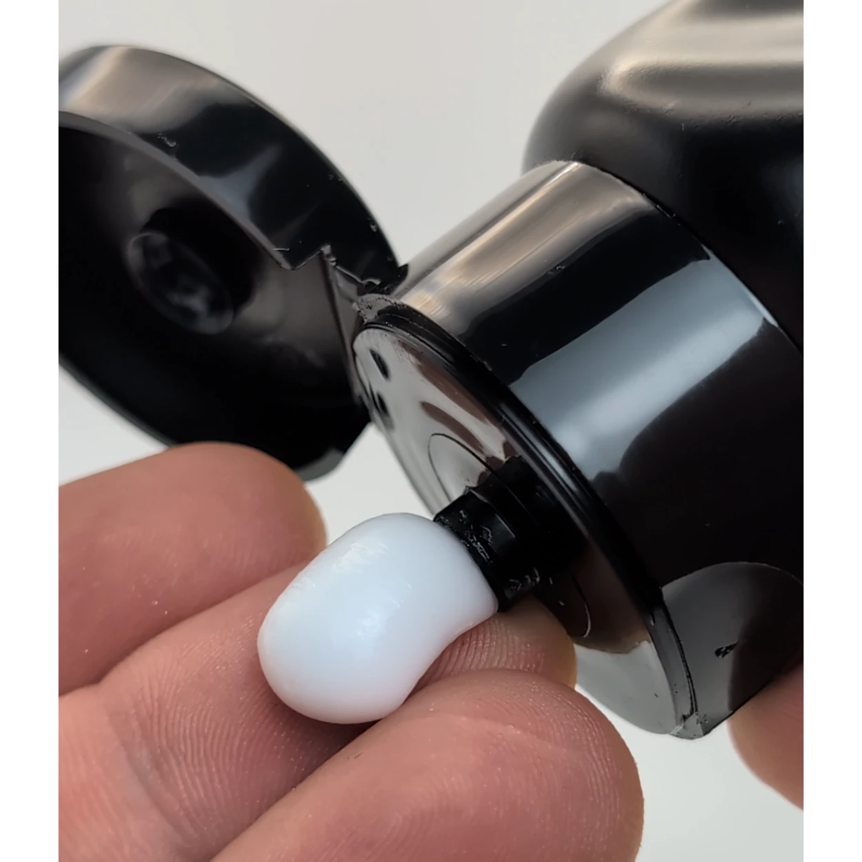 Blue Amber Leave-In Beard Conditioner